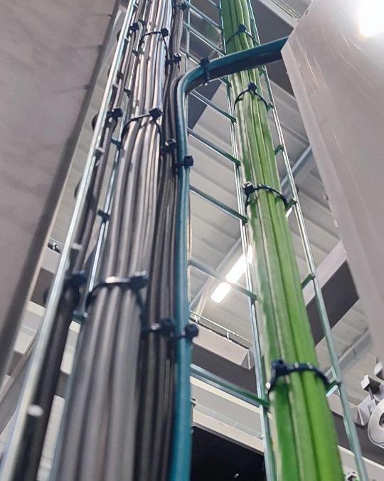 Toron de câbles soignés